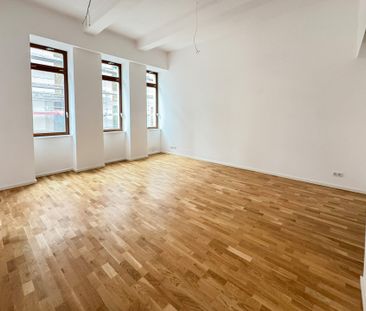 Elegantes Wohnen im historischen Kloster – Stilvolle 2 Zimmerwohnun... - Photo 2