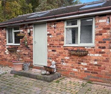 1 bedroom in a house share to rent - Photo 6