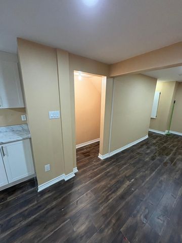 For Lease - 100 Enford Crescent Unit# Lower Portion, Brampton, Ontario - Photo 5