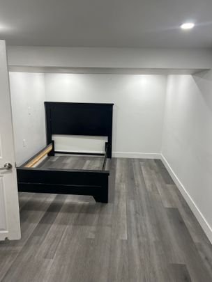 For Lease - 1449 Oxford Street Unit# Basement, London East, Ontario - Photo 1