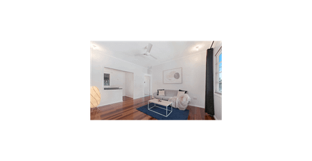 QUIET STREET.. DISHWASHER... TIMBER FLOORS... FANS... - Photo 2