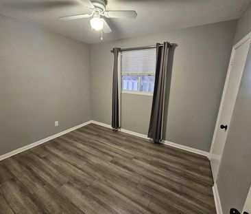 For Lease - 332 Boisdale Avenue, Richmond Hill, Ontario - Photo 4