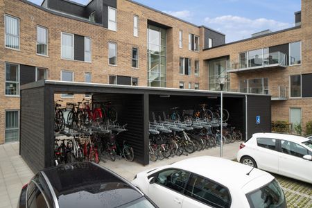 Lejlighed med 4 værelser i Aalborgs attraktive område - Photo 4