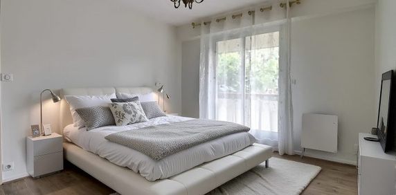 T4 refait à neuf dans Résidence dans parc, garage double - Photo 2