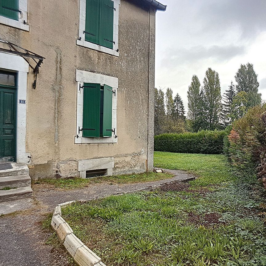 Location Appartement 3 pièces 56m² TRONVILLE EN BARROIS 55310 - Photo 1