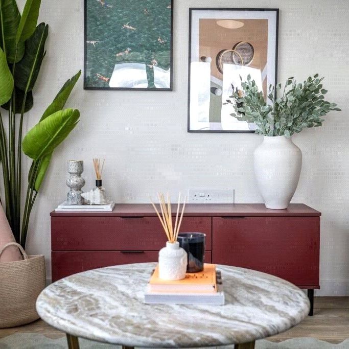 Elmsleigh Road, Staines-Upon-Thames, Surrey, TW18 4AJ - Photo 1