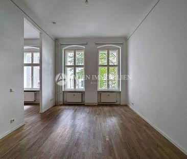 Helle und großzügig geschnittene 2-Zimmer-Wohnung im Herzen von Wil... - Photo 1