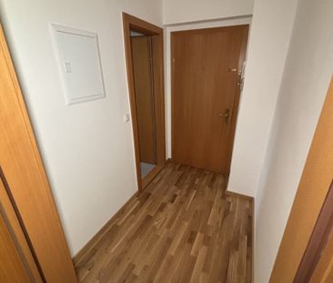 Außergewöhnliche 4-Zimmer-Familienwohnung in idyllischer Grünlage: ... - Photo 5