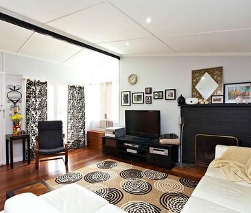 Quiet 3 Bedroom Family Home RENT INCREASE EFFECTIVE 19/1/26 $645 pw - Photo 2