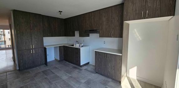 Grand 4 1/2 rénové à Varennes - Photo 2