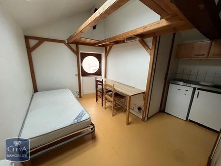 Location Appartement 1 pièce 12m² LAVAL 53000 - Photo 4