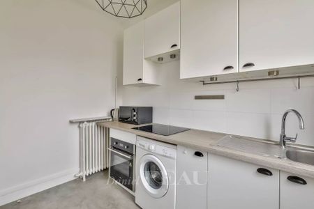 Location appartement, Paris 16ème (75016), 2 pièces, 48.29 m², ref 85428953 - Photo 4