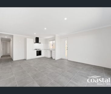 Modern Living Made Easy – 2 Bedroom Home - Photo 3
