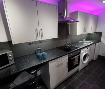 1 bedroom private hall to rent - Photo 5