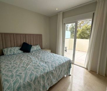 Luxury Townhouse for rent in Nueva Andalucia, Andalusia - Foto 2