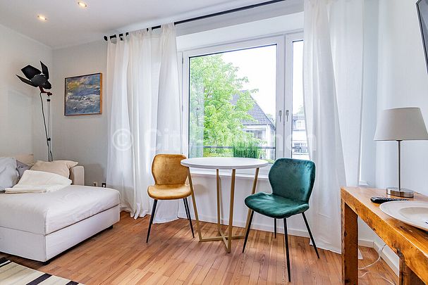 Moderne, schicke Wohnung mit Balkon in bester Lage von Hamburg-Winterhude - Foto 1