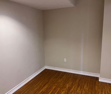 For Lease - 3914 Stardust Drive, Mississauga, Ontario - Photo 6