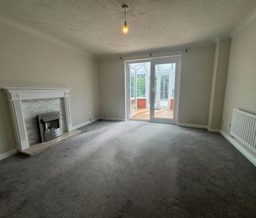 2 bedroom terraced house to rent - Photo 2