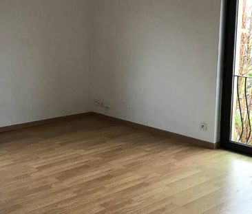 FORBACH F2 CENTRE VILLE DANS RESIDENCE AVEC ASCENSEUR - Photo 1
