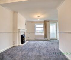 2 BEDROOM House - End Terrace - Photo 2