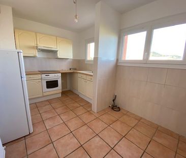 Location Appartement 2 pièces 54m² HYERES 83400 - Photo 5