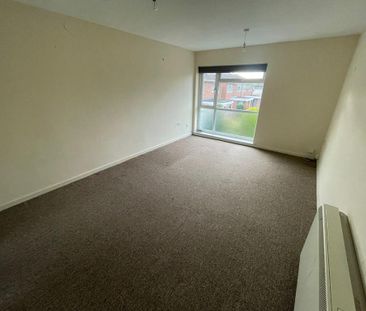 2 bedroom maisonette to rent - Photo 6