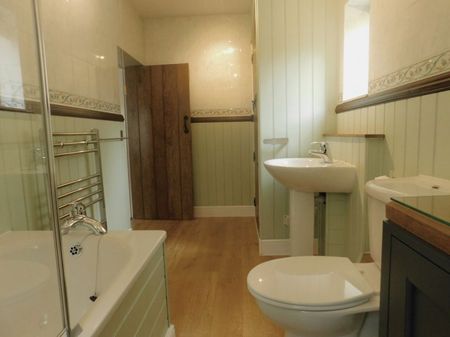 Yew Tree House, Westfield, East Sussex - £1,050pcm - Photo 5