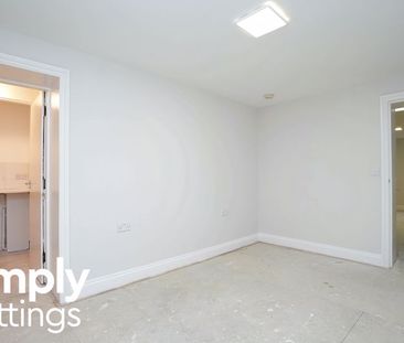 1 Bed property for rent - Photo 5