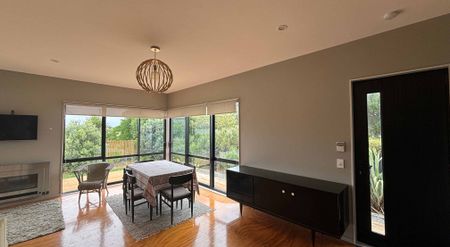 4 Rocking Horse Road, Southshore - Photo 2