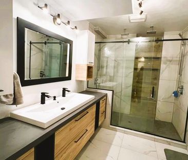 3 1/2 a Louer TOUT COMPRIS: Hydro: Chauffé, Éclairé, Eau chaude, Cl... - Photo 2