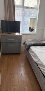 Room in a Shared House, Foxley Road, CR7 - Photo 4