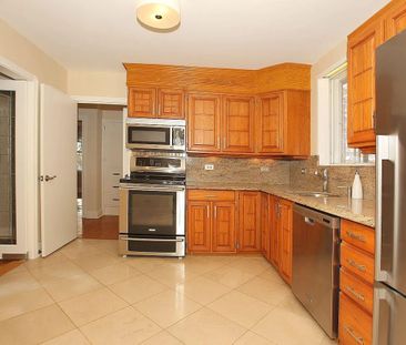 For Lease - 34 Gwendolen Crescent, Toronto, Ontario - Photo 6