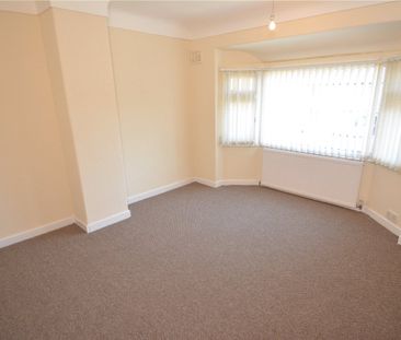 Kirkway, CH49 2ND, Greasby - Photo 1