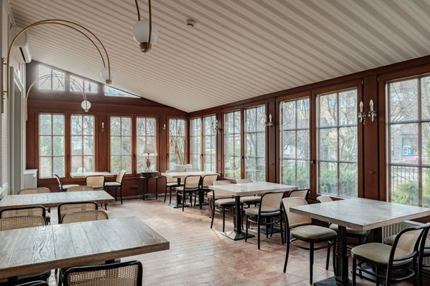 Przedwojenna willa na Belwederskiej - Zdjęcie 1