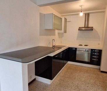 Location appartement 1 pièce 35 m² à Six-Fours-les-Plages (83140) - Photo 4