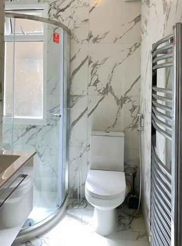 1 bedroom in a house share to rent - Photo 3