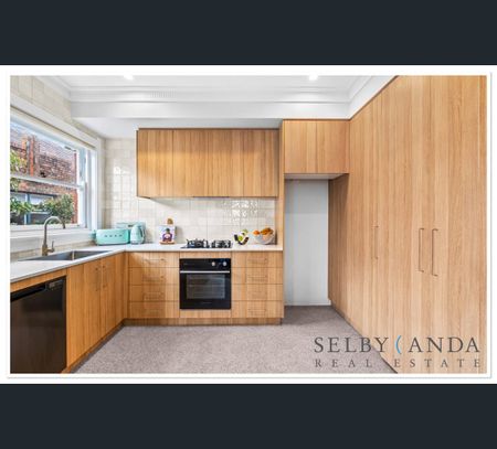 11/121 Old South Head Road, Bondi Junction, NSW 2022 - Photo 4