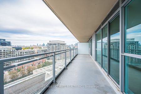 Vibe at Liberty Village Lofts , #1108 - Photo 2