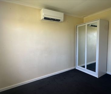 7 Holmes Street, Kalgoorlie - Photo 2