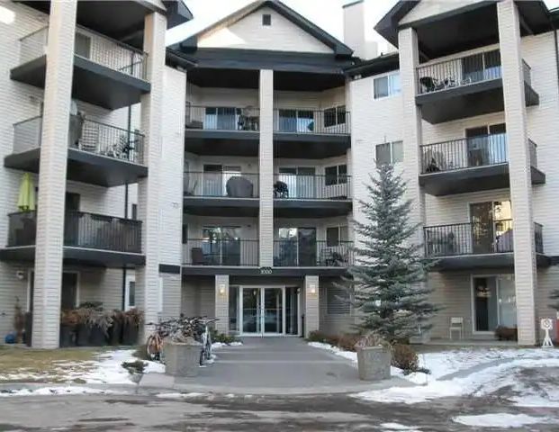 Beautiful 2 br in McKenzie Towne | 4975 - 130 Avenue SE, Calgary - Photo 1