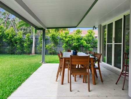 Location, Lifestyle & Liveability in the Heart of Sippy Downs - Photo 2