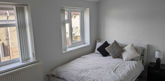 Donnington Bridge Road, Oxford, OX4 - Photo 2