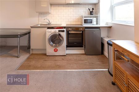 Studio to rent - Photo 4