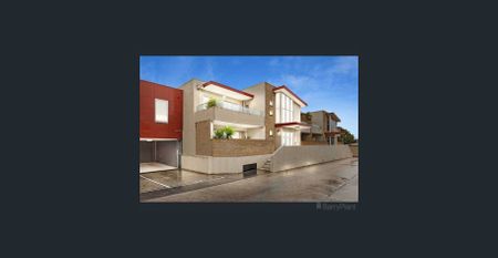 Contemporary living in the heart of Heathmont - Photo 3