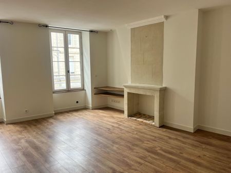 Location Appartement 3 pièces 72m² NIORT 79000 - Photo 2