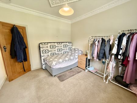 39 Moa St, Alicetown - Photo 5