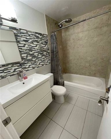 For Lease - 656 Forestwood Crescent Unit# 18, Burlington, Ontario - Photo 5