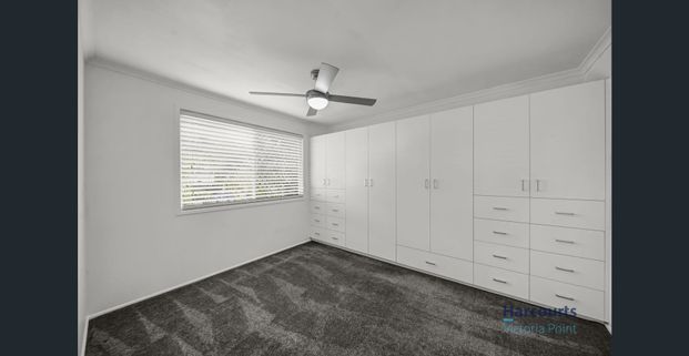 Immaculate Highset Home with Exceptional Parking & Prime Location - Photo 1