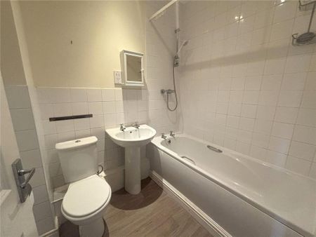 2 bedroom apartment to rent - Photo 2