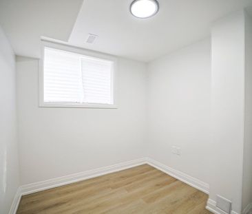 For Lease - 426 Veterans Drive Unit# 1, Barrie, Ontario - Photo 4